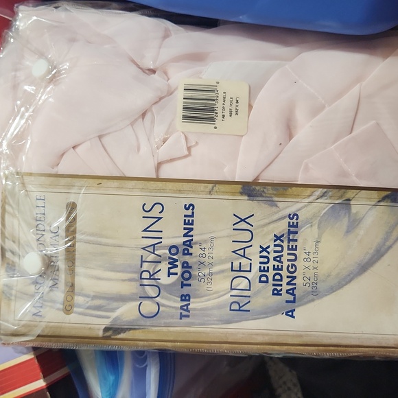 Curtains two tab top panels - Picture 2 of 2